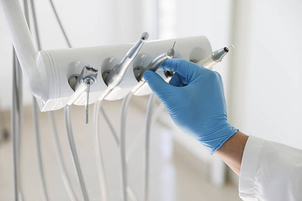 Professional Emergency Dentist technician working in Lavaca, AR